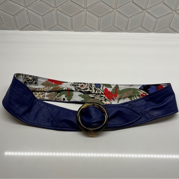 URBAN RENEWAL Faux Leather Purple Adjustable Belt Round Buckle Retro 80's Look - Picture 5 of 11